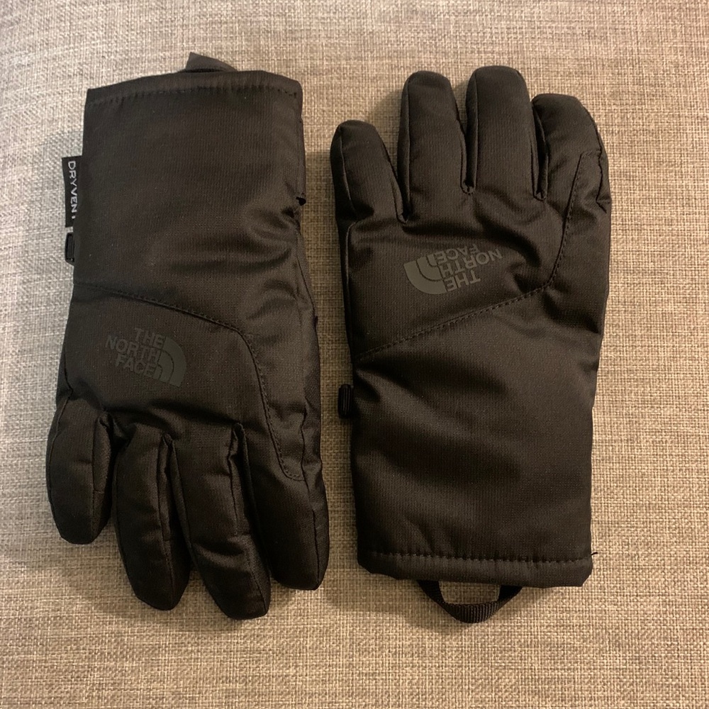 NWOT The North Face Gloves